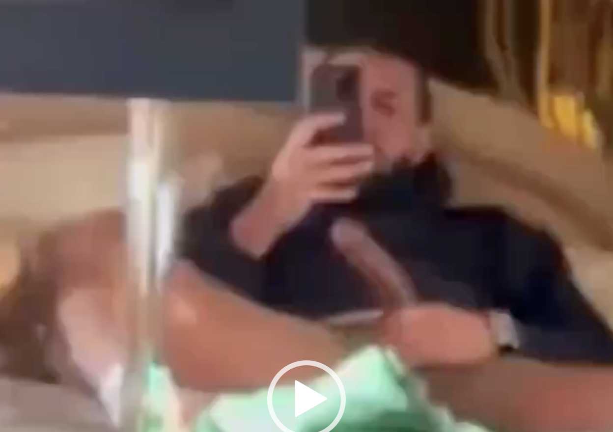 Drake Masturbating Video goes VIRAL